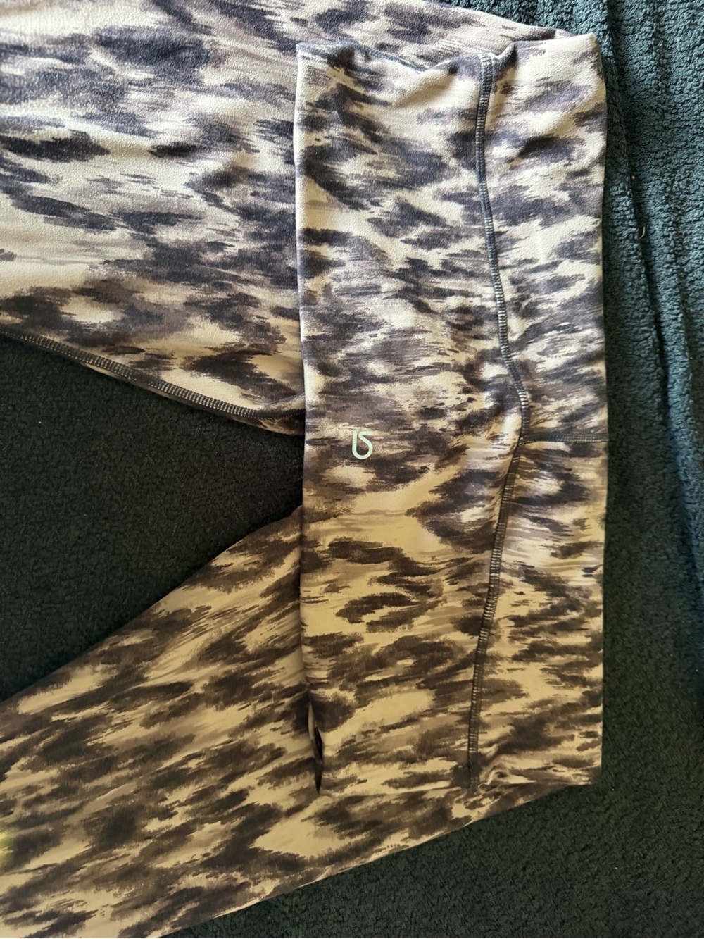 GAP Women's Patterned Leggings in Taupe and Gray